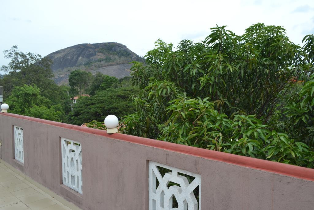 Old Mahawasala Hotel Bambaragaleyaya Chambre photo